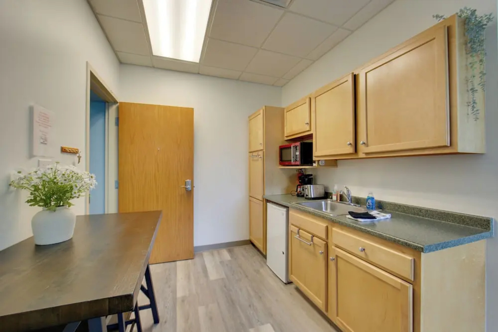 1 Mi to Allegheny River: Cozy Apt w/ Shared Patio!