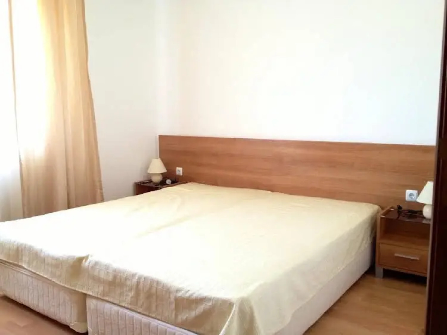 Nicol Apartment in Hermes Complex