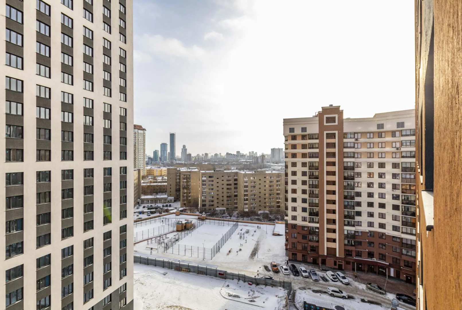 DreamHouse на Готвальда 24к4