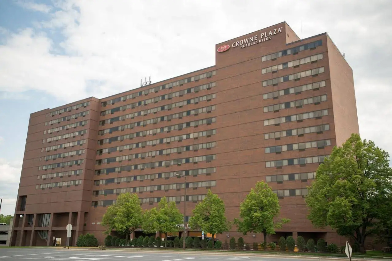 Crowne Plaza Suites MSP Airport - Mall of America by IHG