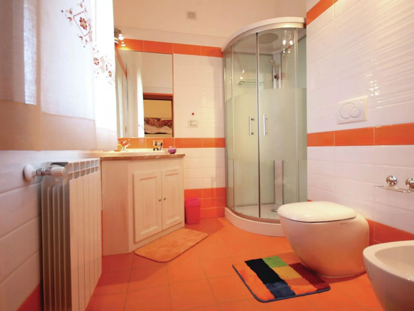 villa with private pool and air conditioning