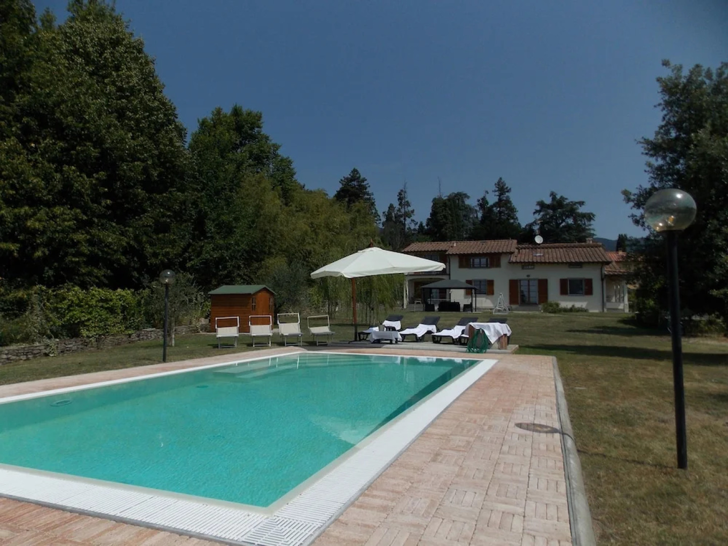 Villa Moderna Resort