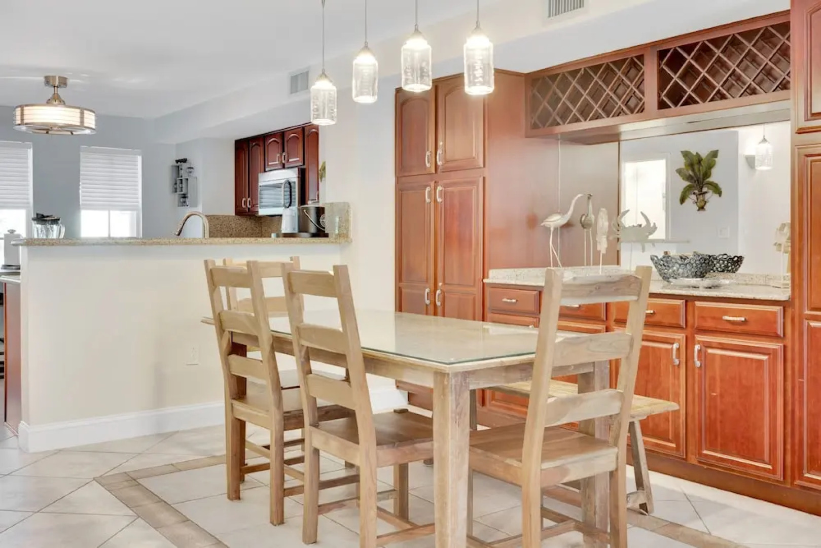 Mariner's Club Key Largo by KeysCaribbean