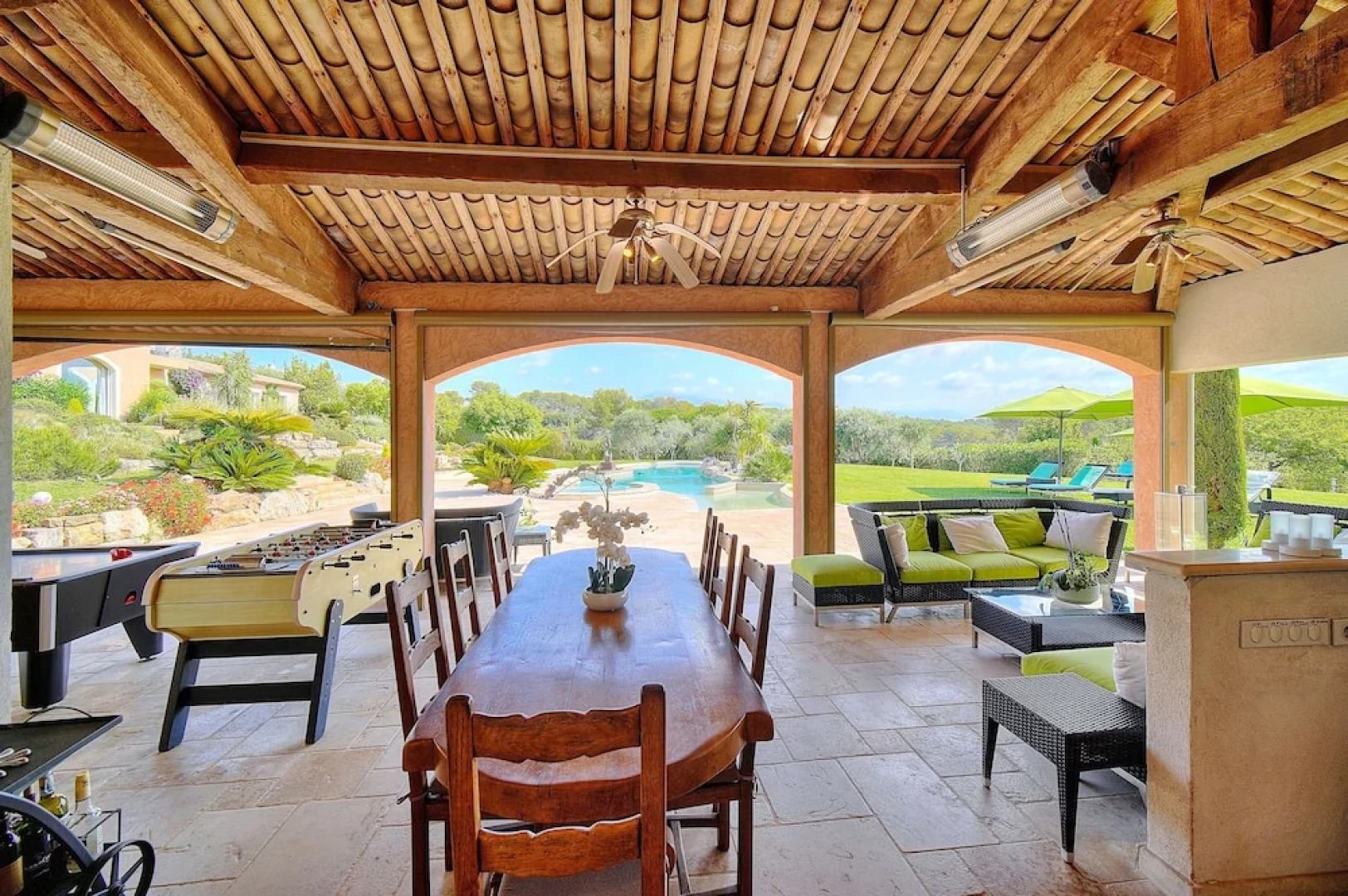 HAVRE DE PAIX" 5 étoiles Prestige jacuzzi, hammam, sauna, PISCINE chauffée Mougins Cannes Grasse