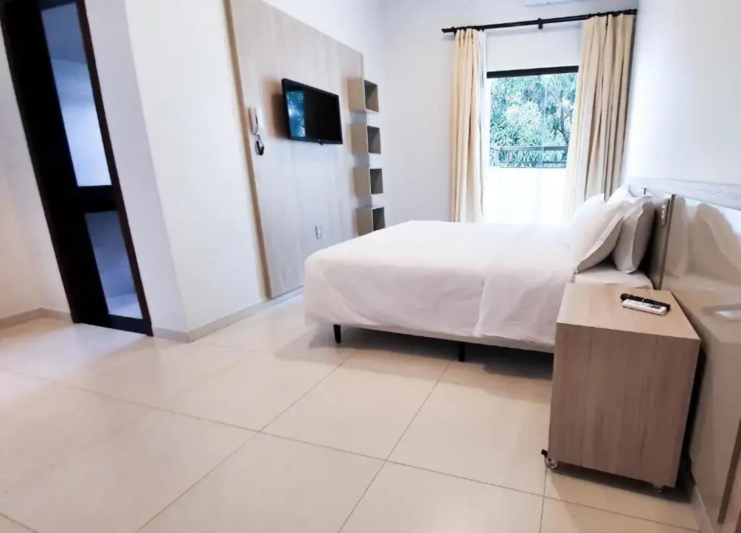 Good Stone Curvelo Hotel