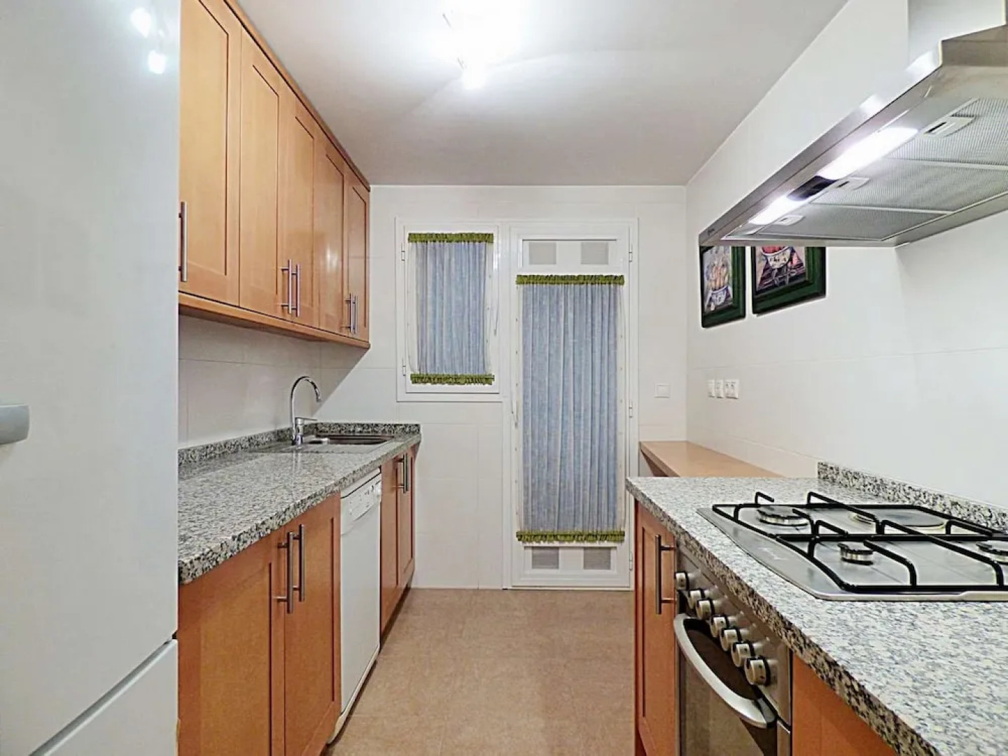 3 Dormitorios 2 Baños & Parking