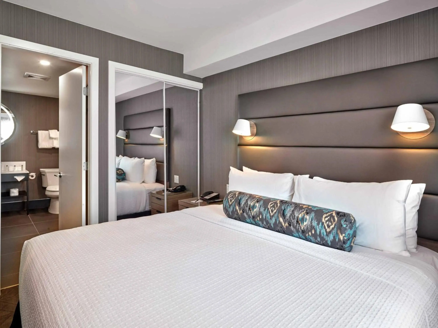 Sandman Signature Plano - Frisco Hotel