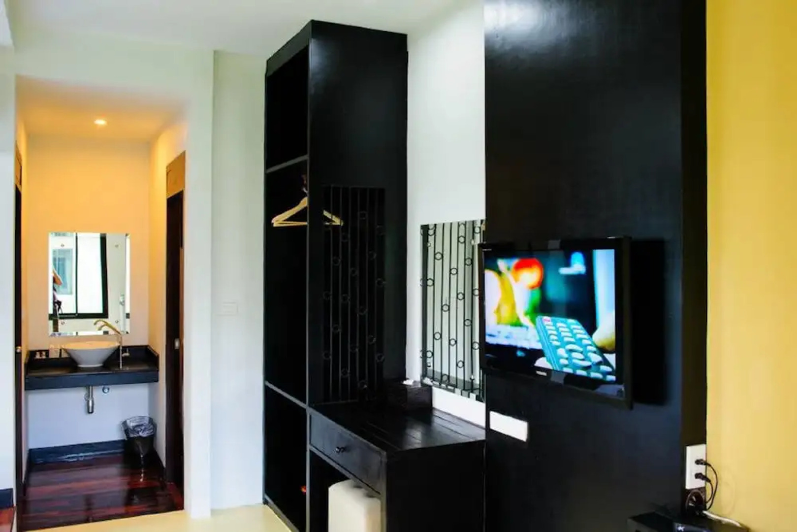 Aroonsawad Riverview Resort