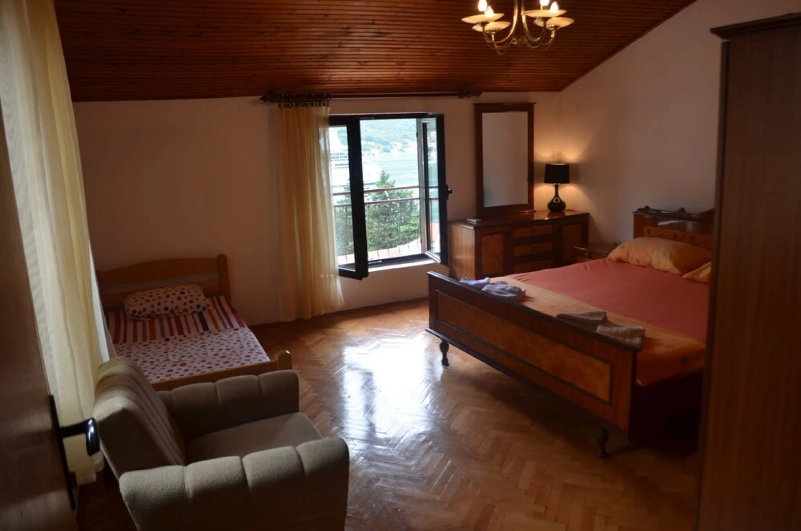 Apartments Peranovic