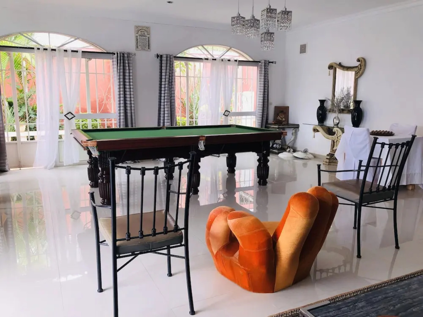 Petite Flower Guest House