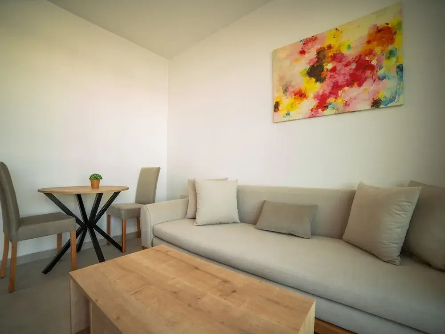 Superfresh Penthouse Studio Apartment With sea View