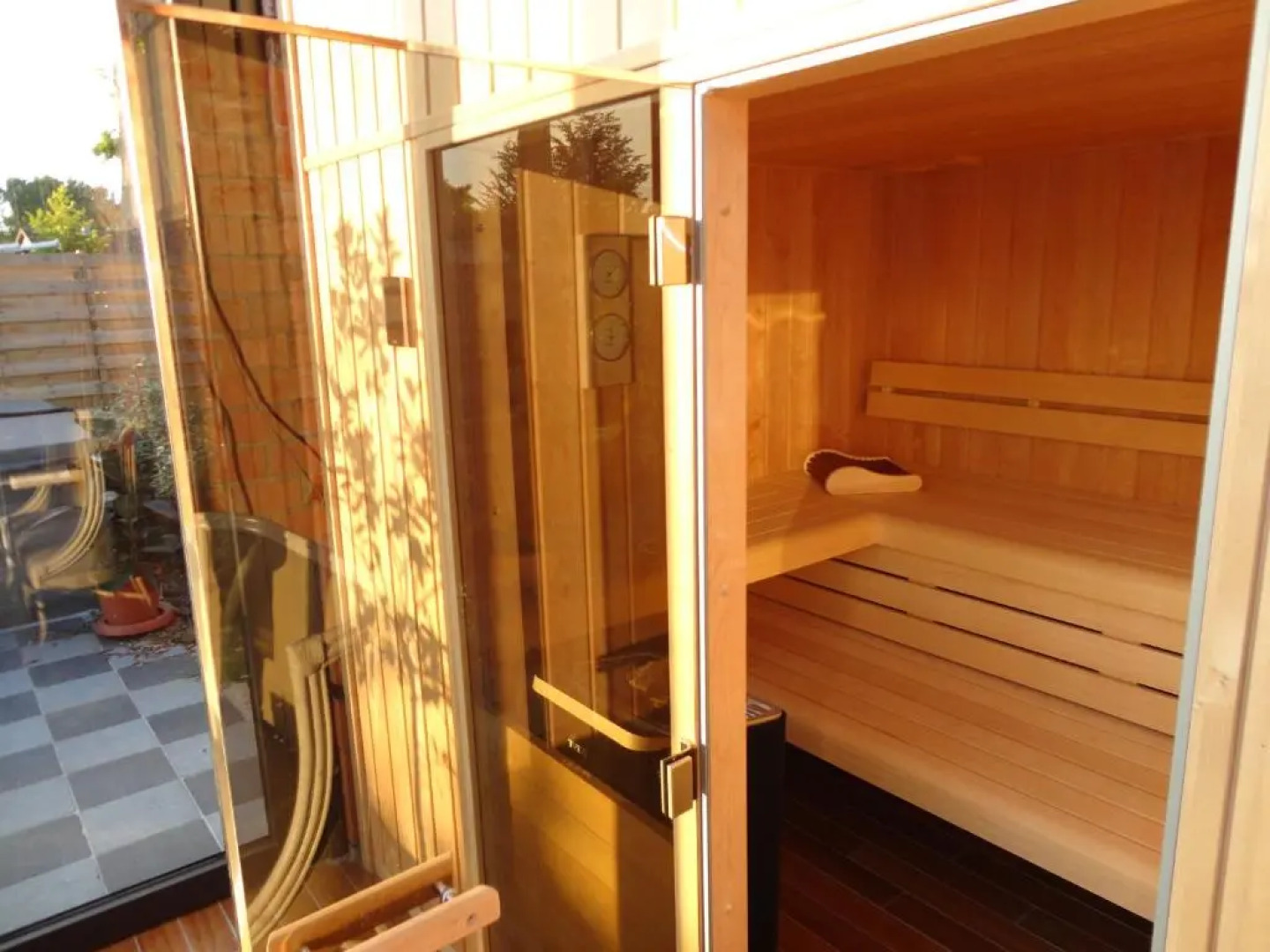 Art Of Dreams Deluxe 4 stars