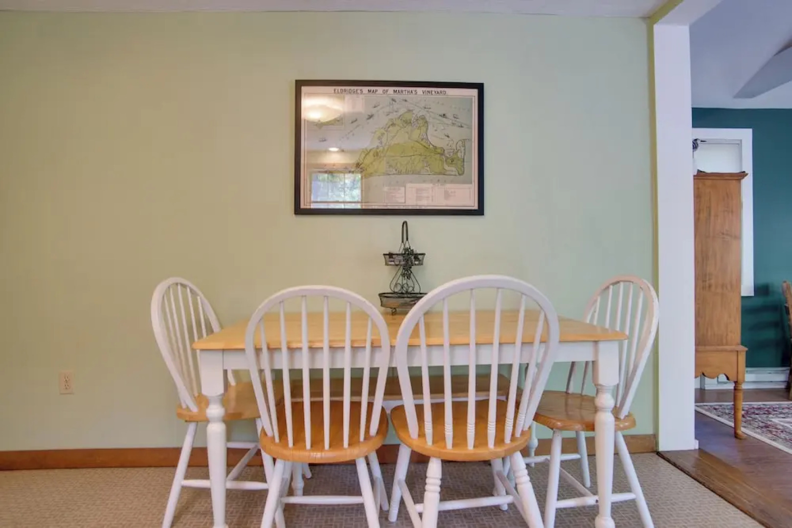 3 Mi to Beach & Town: Martha's Vineyard Home