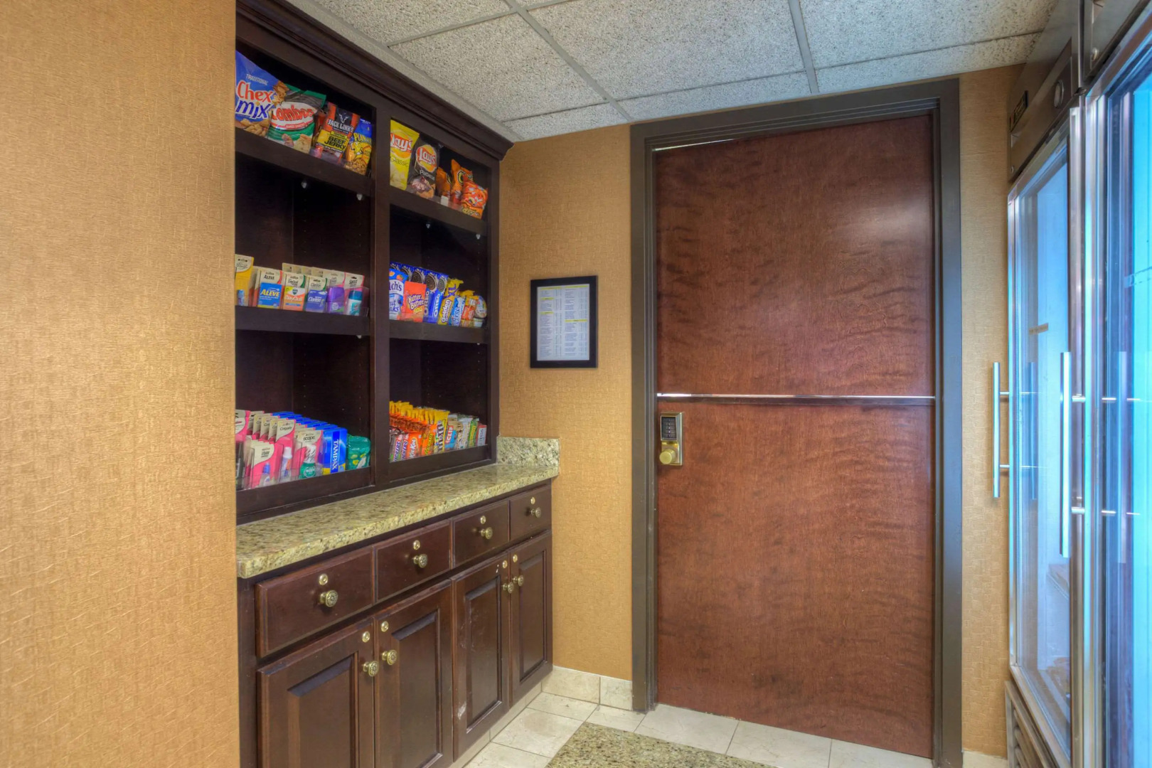 Comfort Inn & Suites Evansville Airport