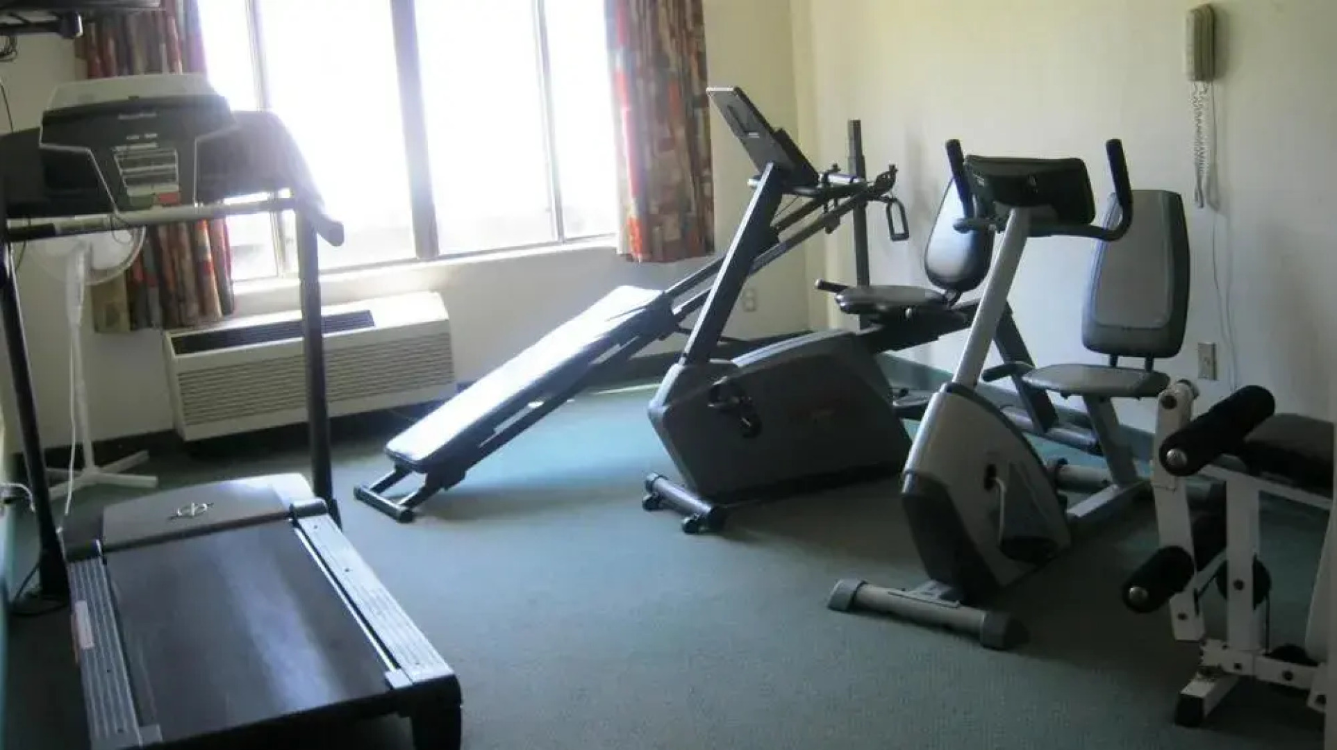 Americas Best Value Inn-Courtyard Inn