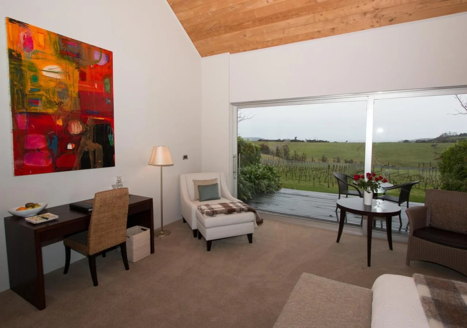 Takatu Lodge and Vineyard