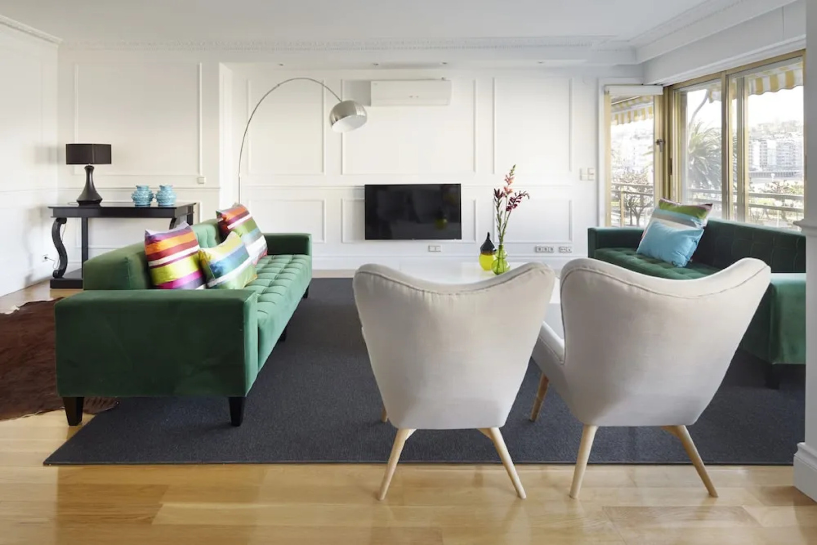 Playa de La Concha 4 Apartment by FeelFree Rentals