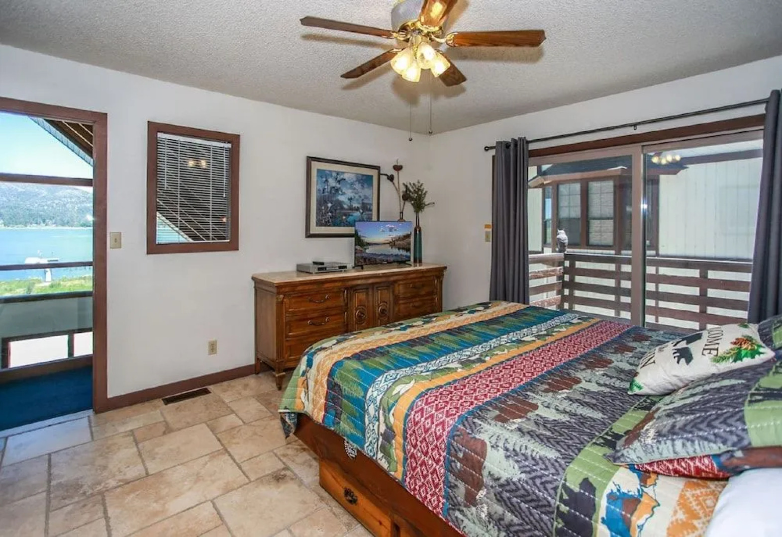 Hakuna Matata Lakefront