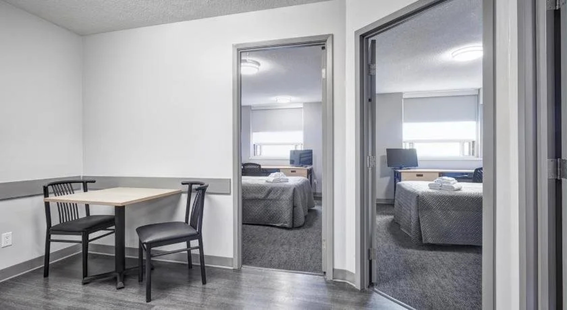 Residence & Conference Centre - King City