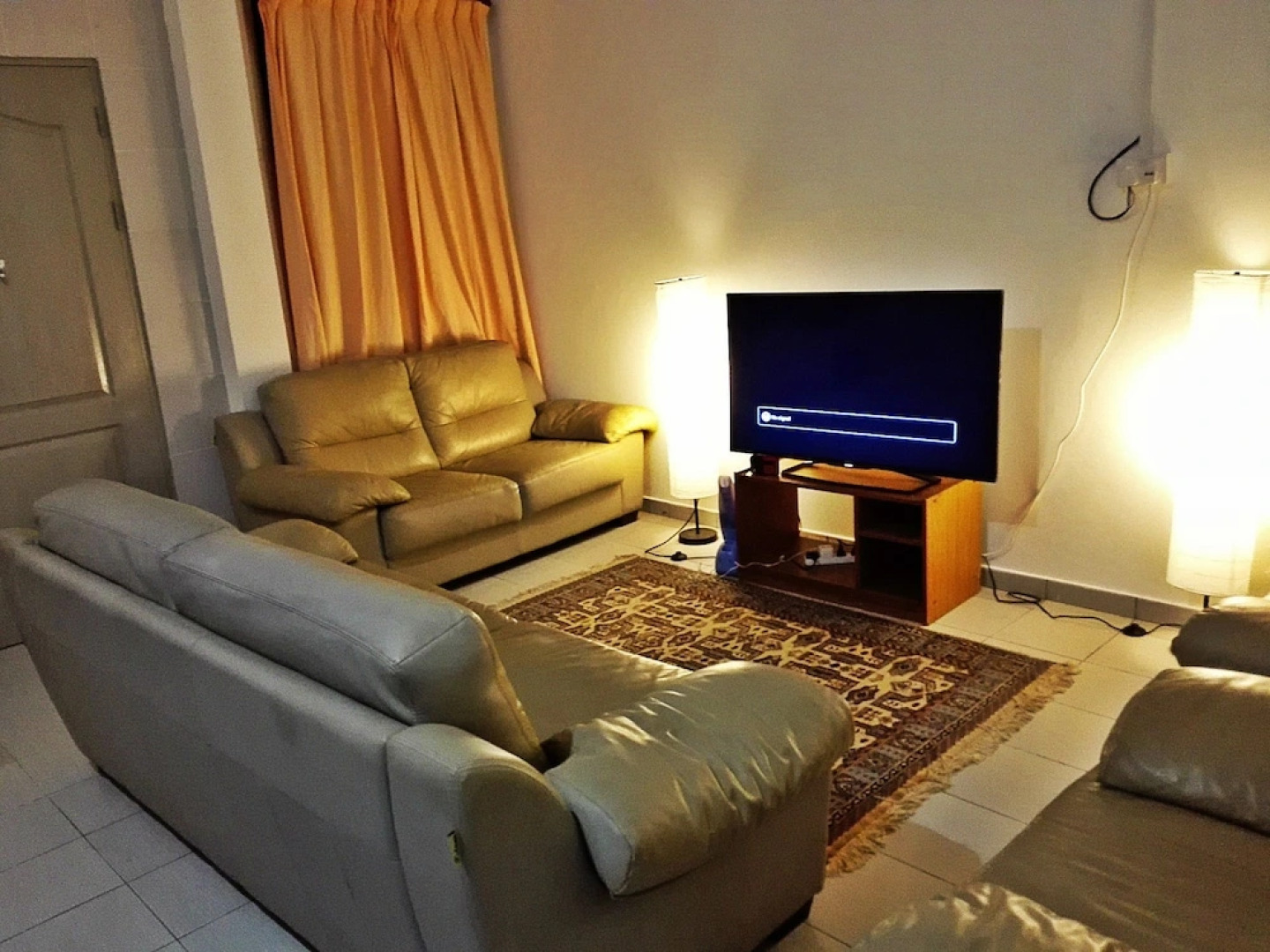 Homely Ground Apartment