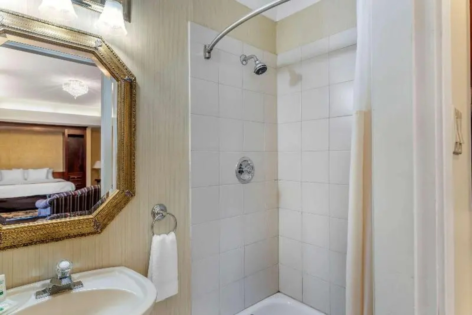 Quality Inn Garden of the Gulf Summerside