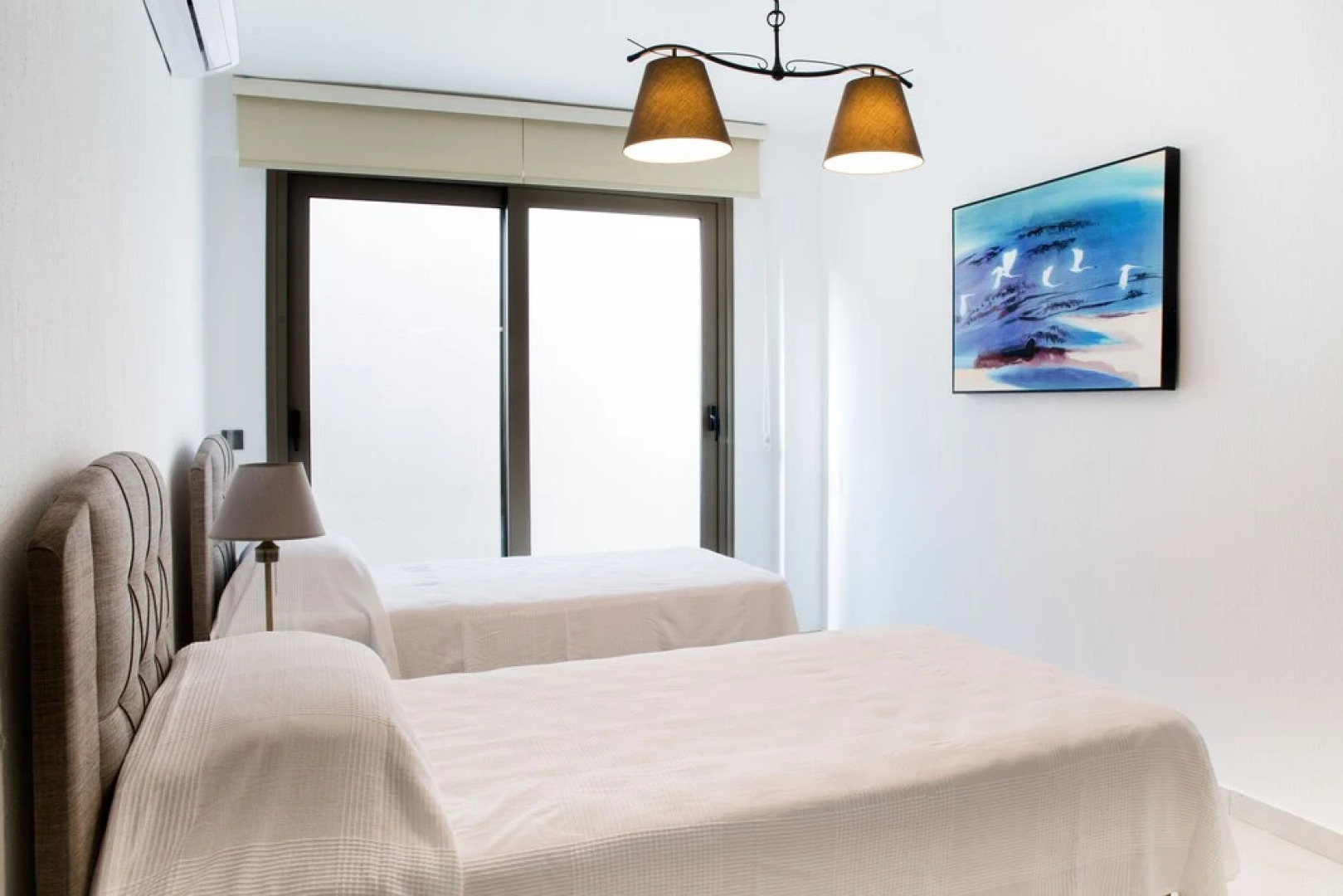 Important Group Villa Green