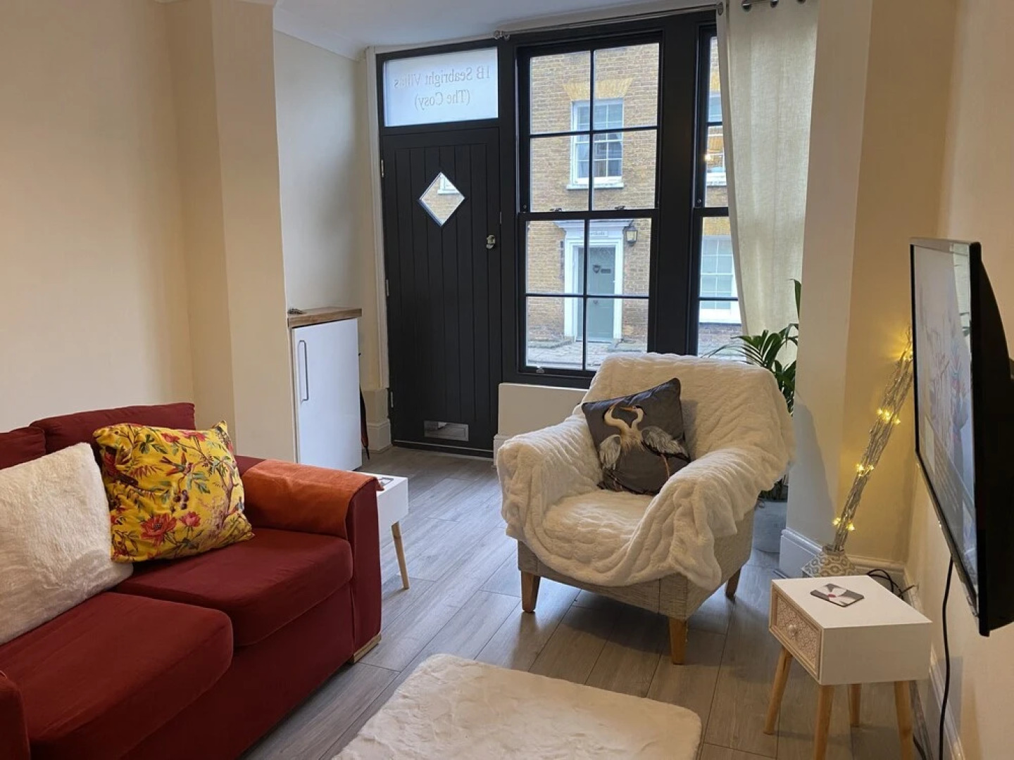 Immaculate 1-bed Apartment Near the River Thames