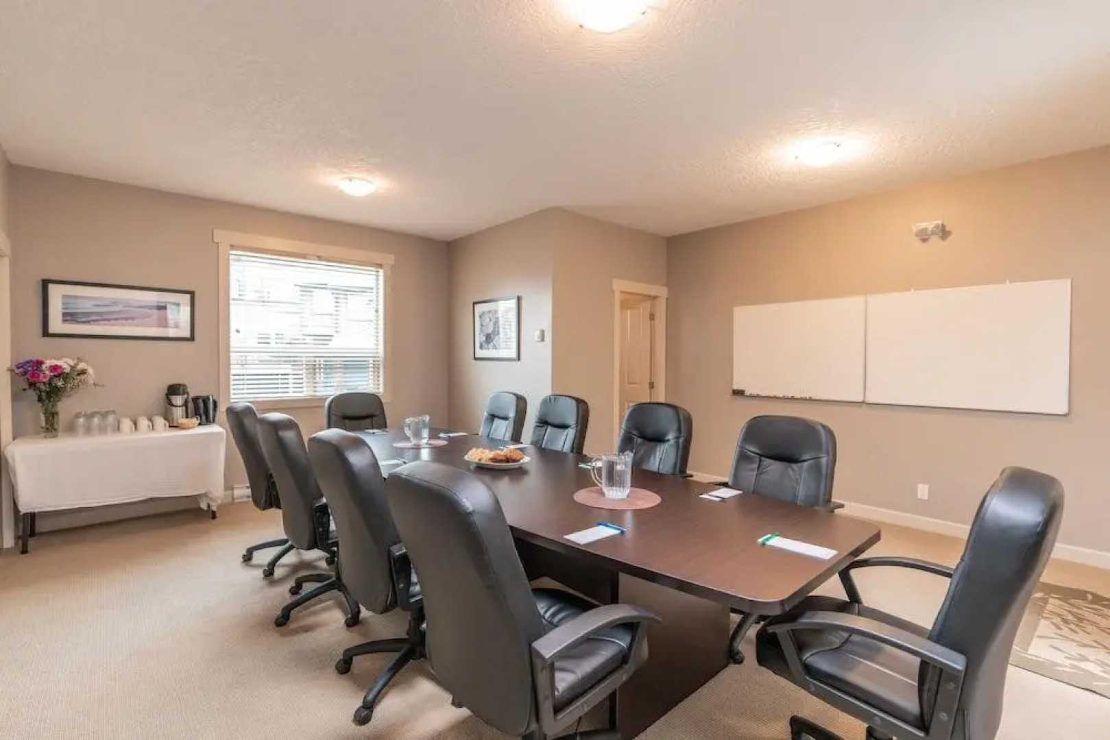 Sooke Harbour Resort and Marina