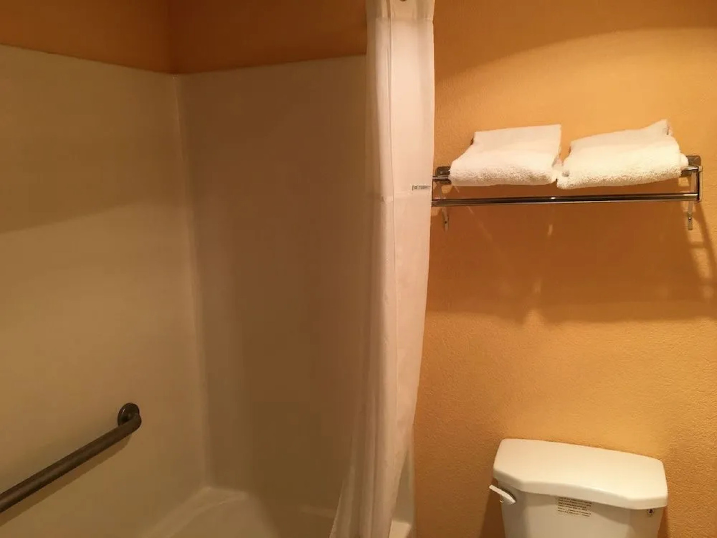 Howard Johnson Denver/West