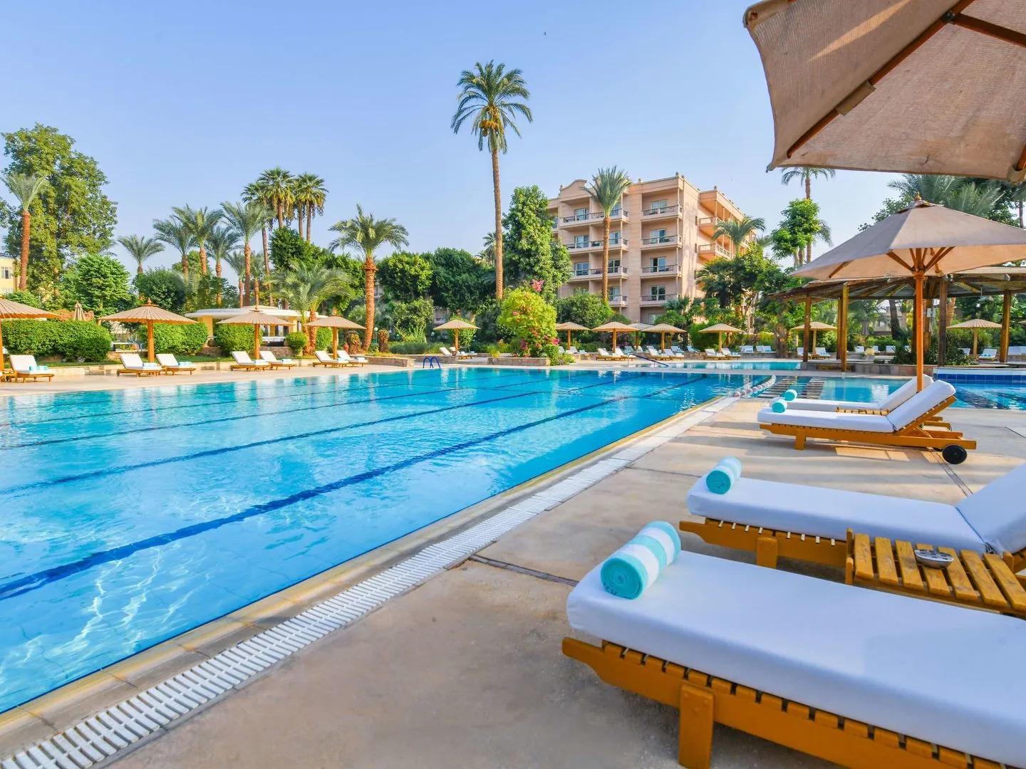 Pavillon Winter Luxor