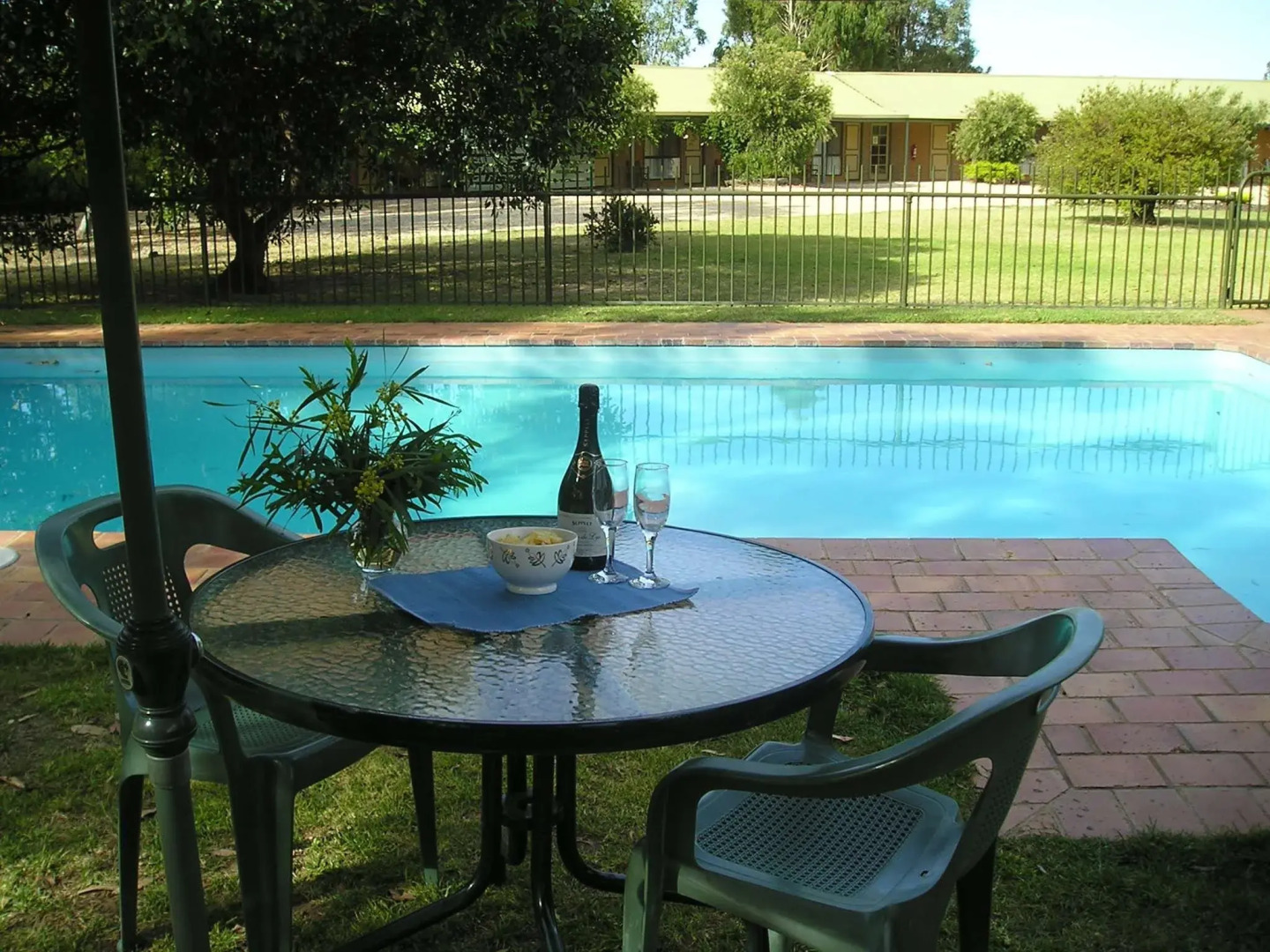 Mountain View Motor Inn LLC