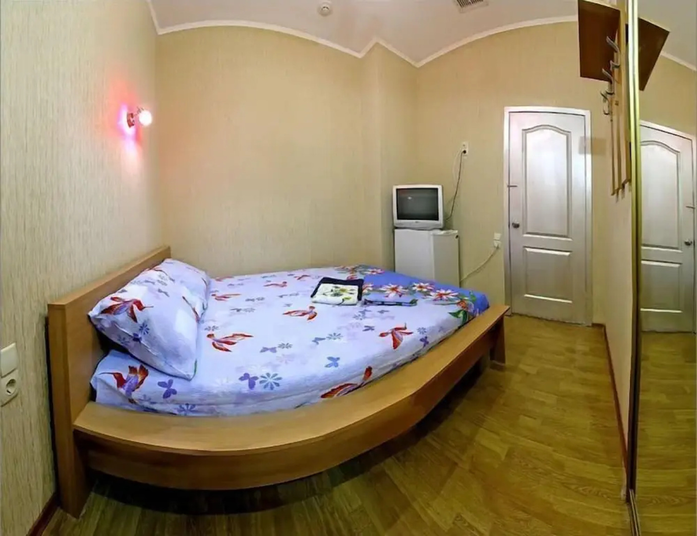 Гостиница «Зирка»