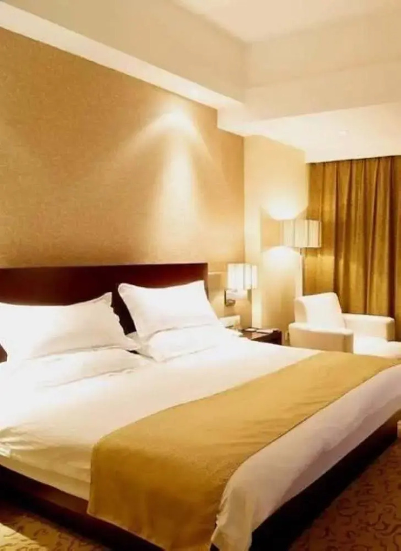 Taizhou Gree Tree Hotel