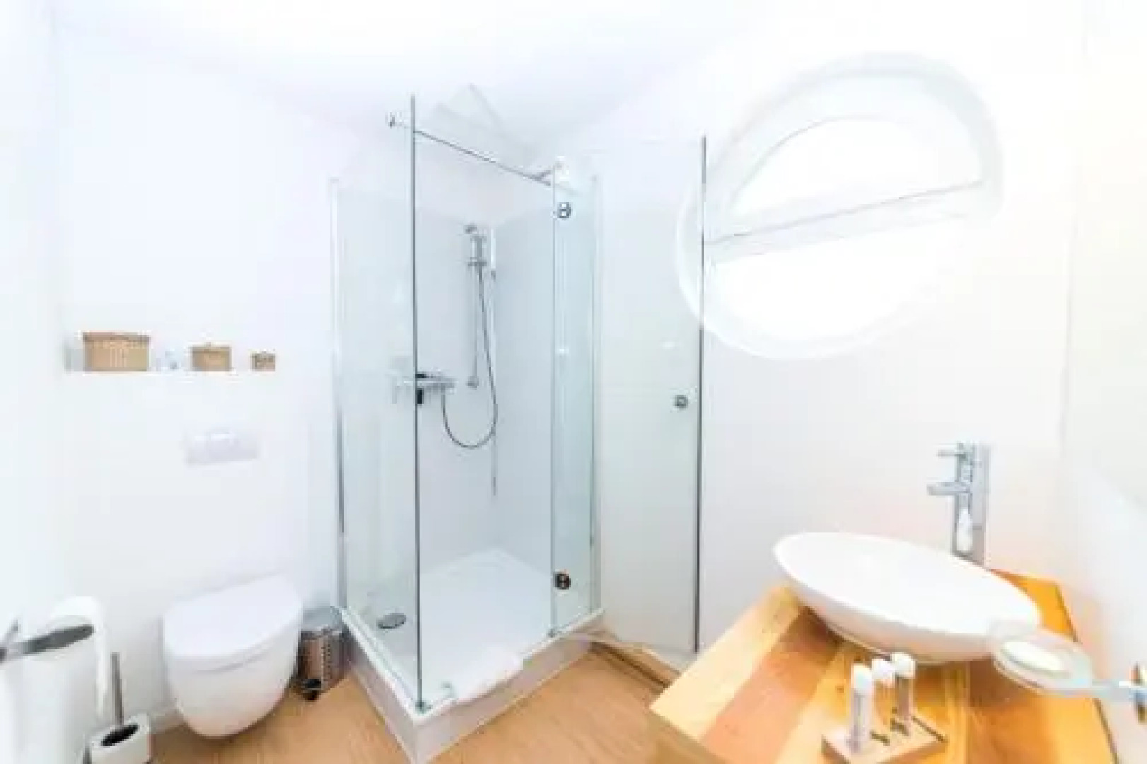 Komfort-Hausboote am Naturhafen Krummin