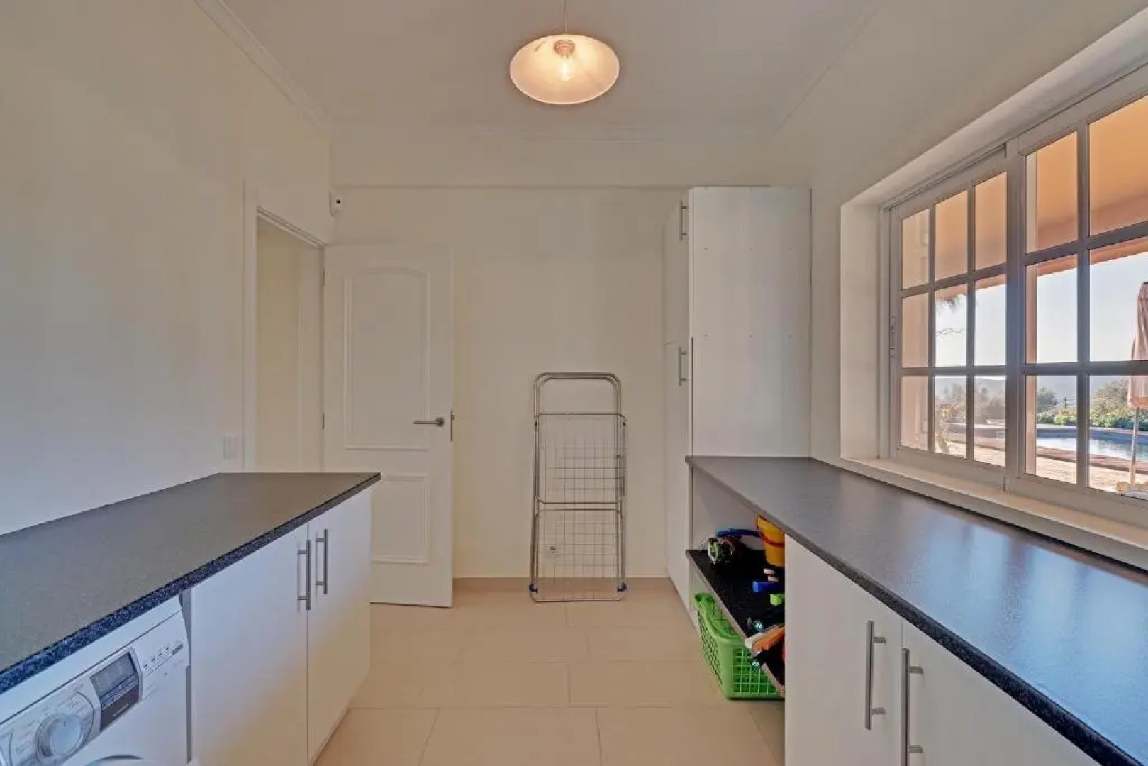 Casa de Apra by Portucasa