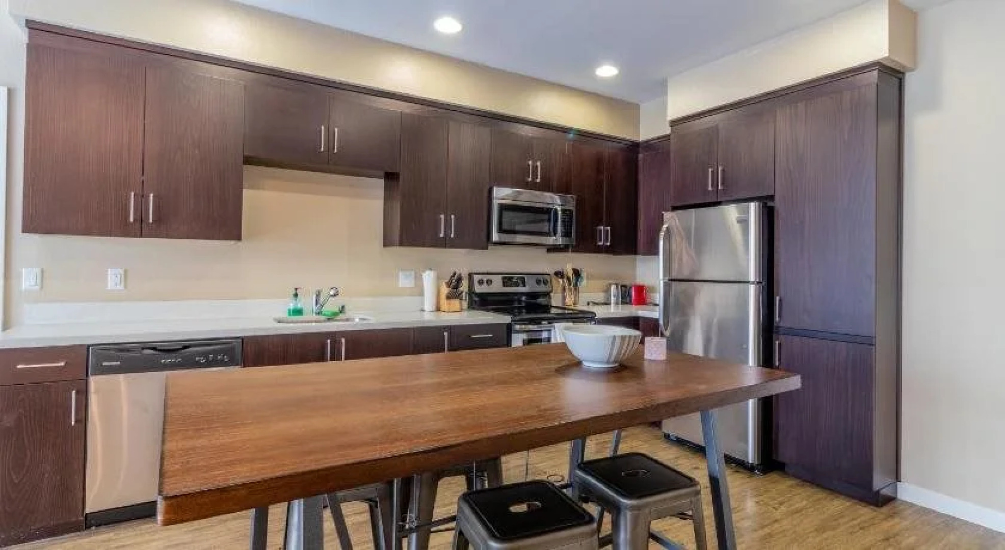 Kasa San Mateo Apartments