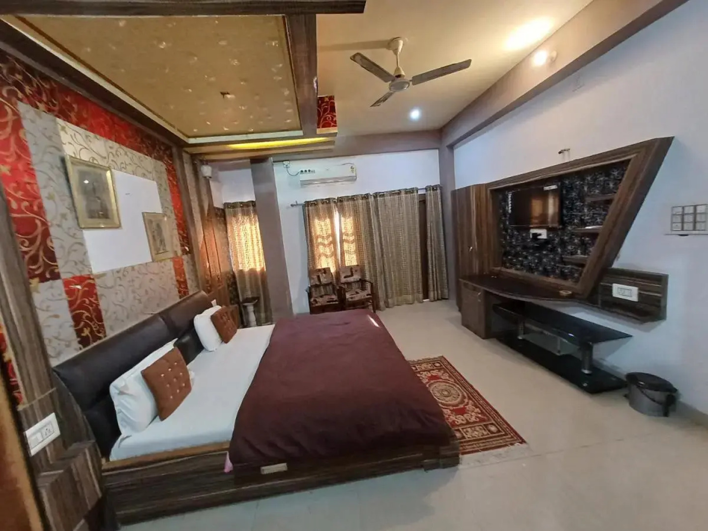 Pushkar Gypsy Campozon