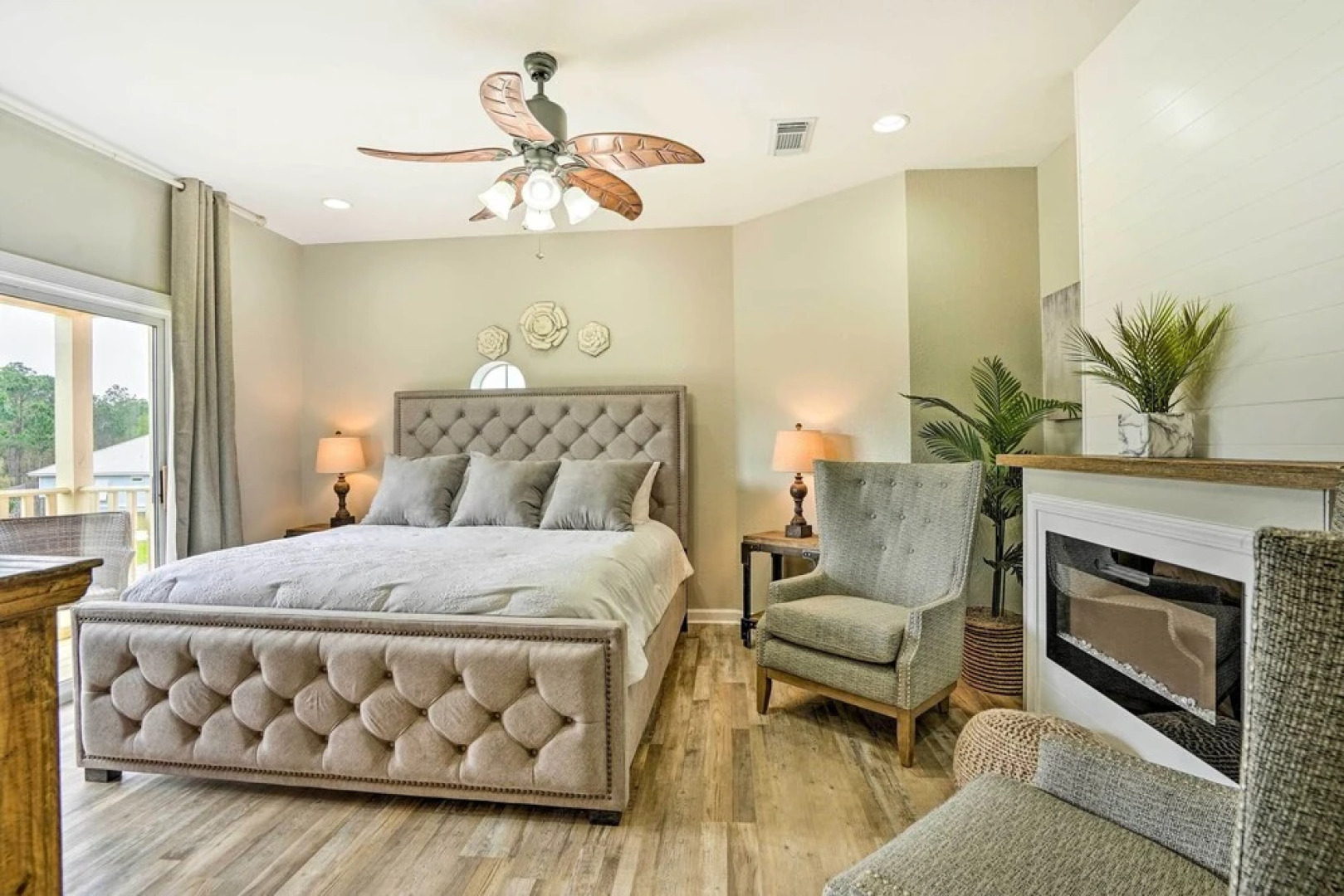 Amazing PCB Villa: Private Pool & Lounge Space