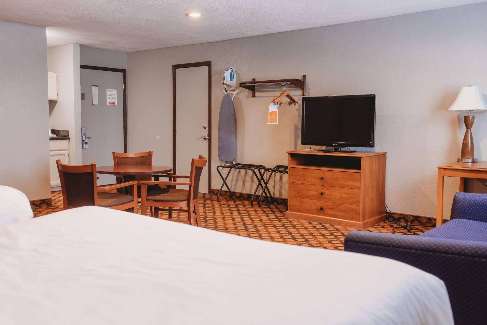 AmericInn by Wyndham Appleton Downtown