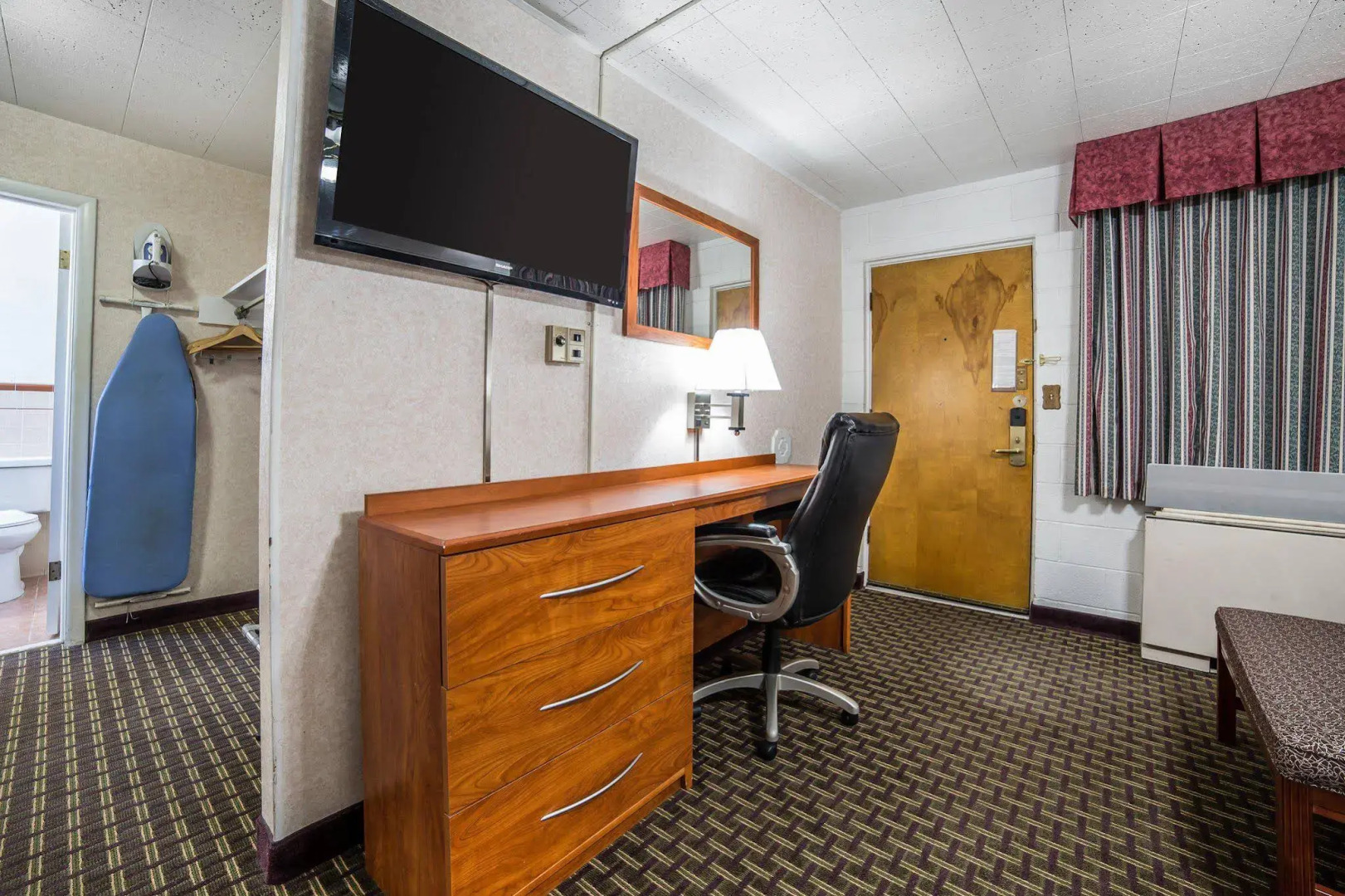 Rodeway Inn Elko Downtown Area