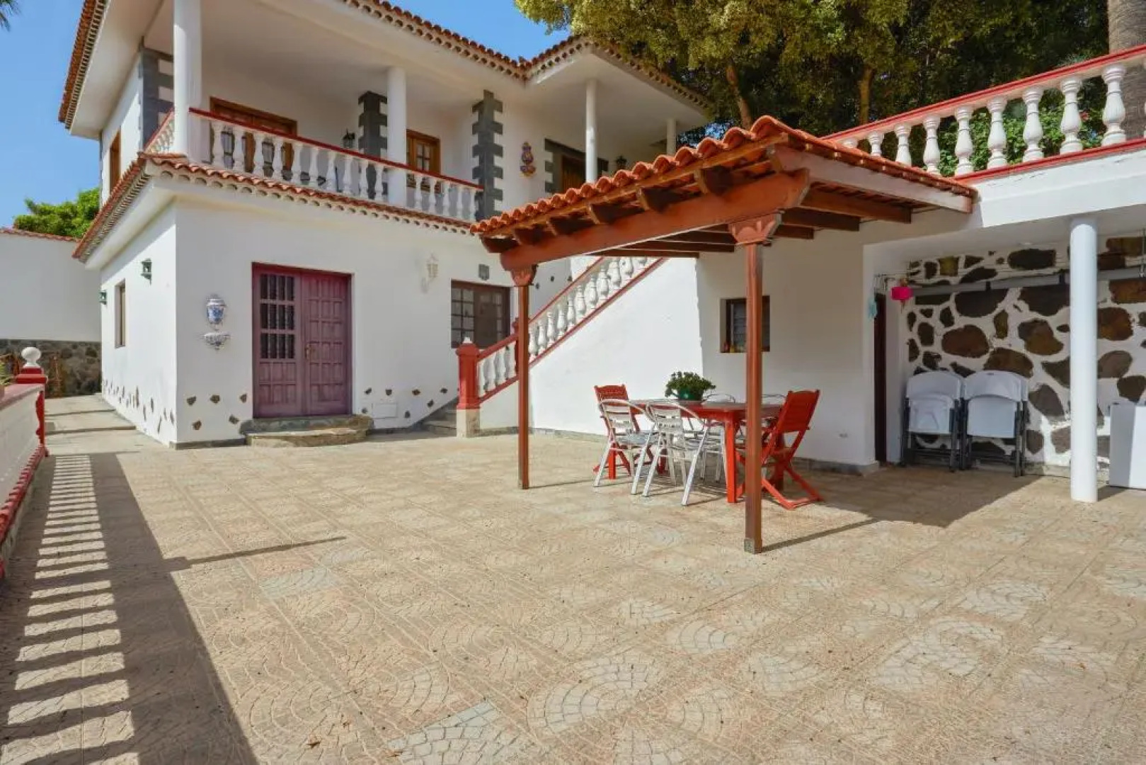 Apartment with 2 bedrooms in Buenavista del Norte with wonderful mountain view shared pool terrace 1 km from the beach