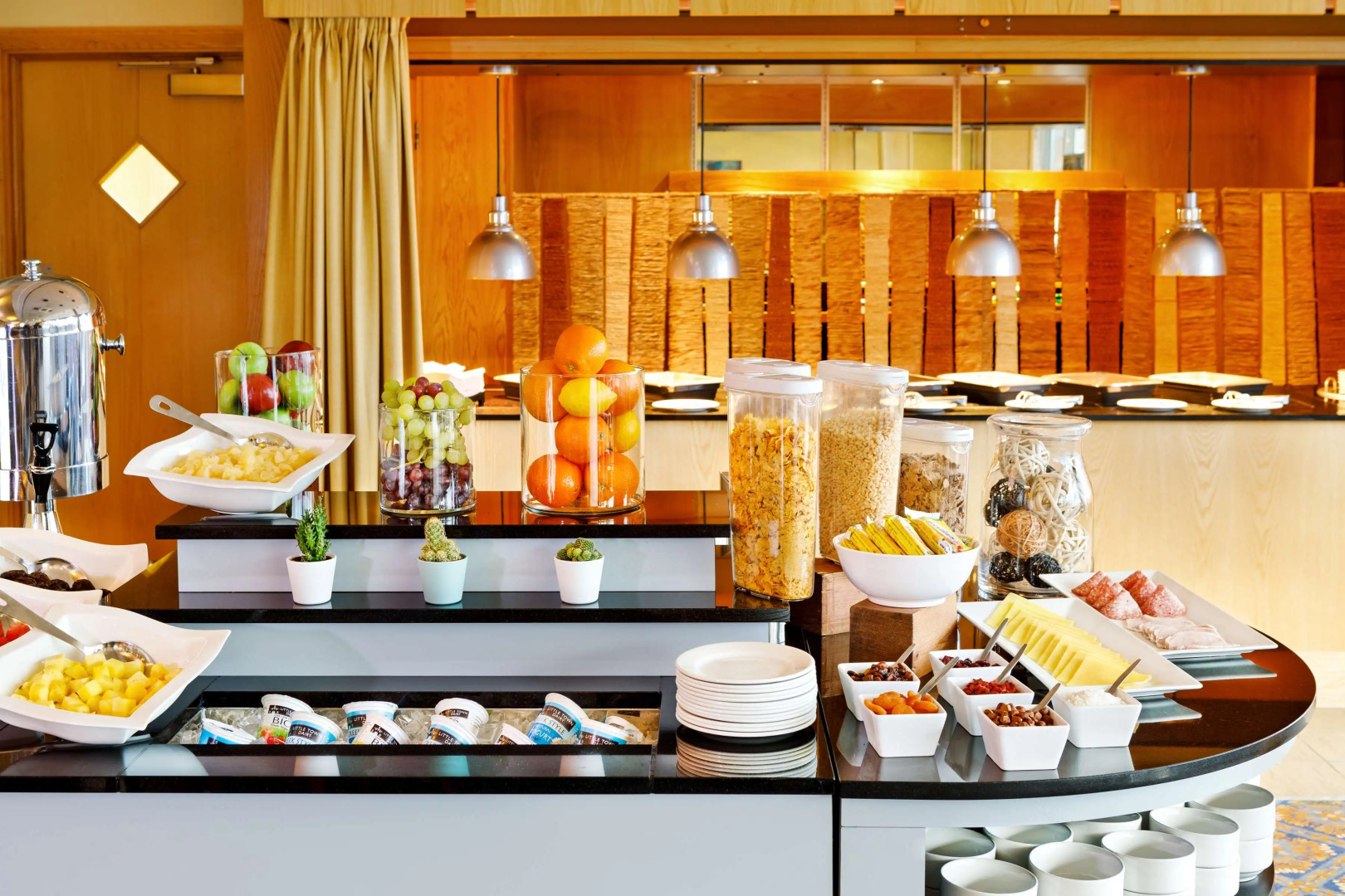 Cedar Court Bradford