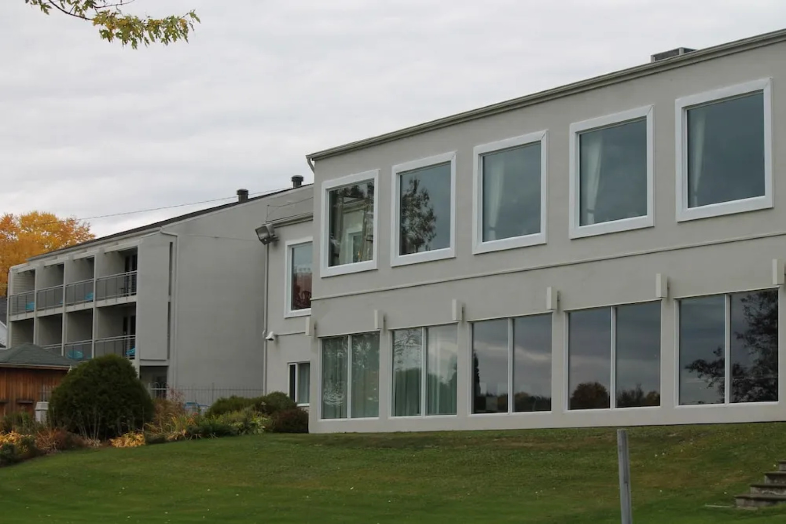 Le Manoir Lac-Etchemin