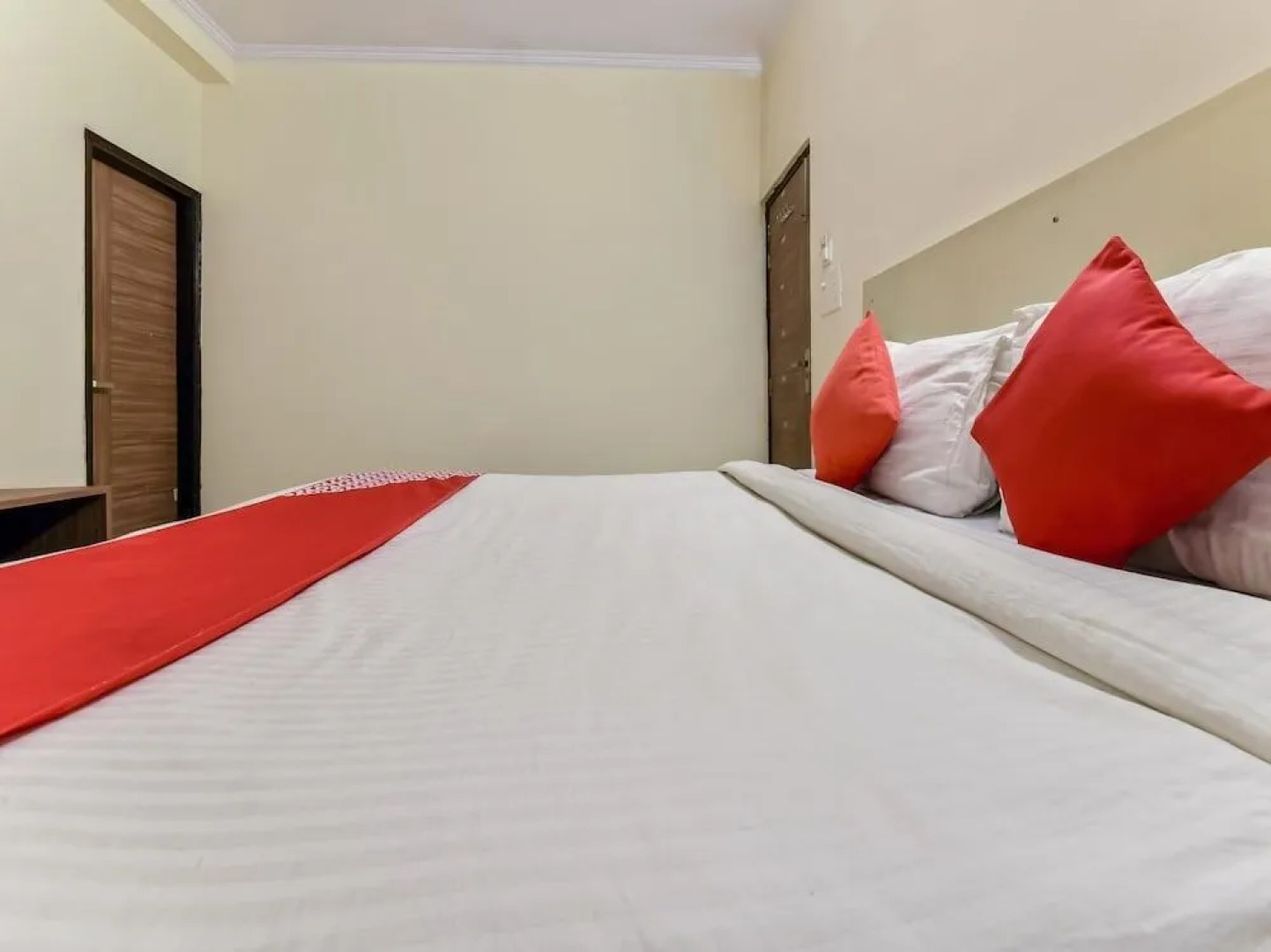 OYO 16642 Flagship Hotel Mahadev