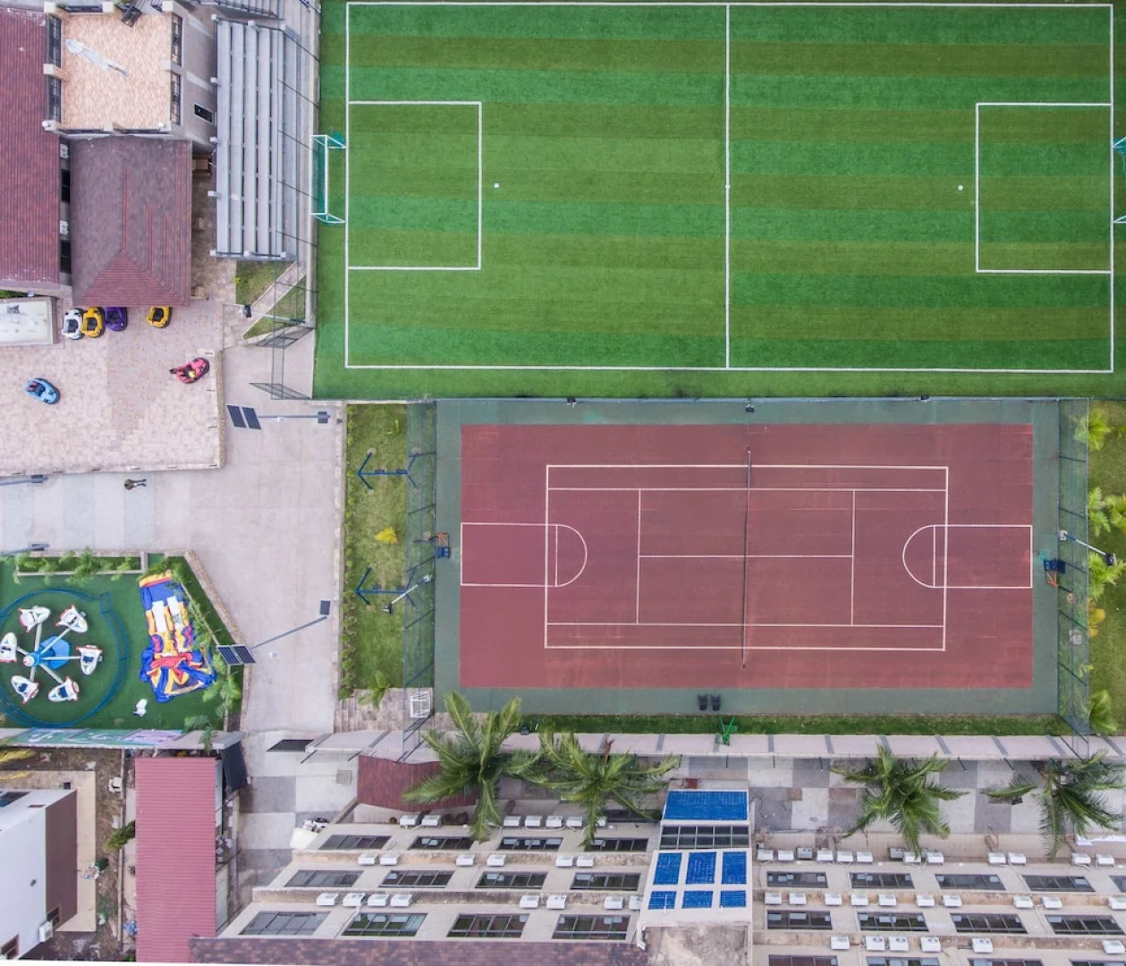 City Escape Hotel Prampram