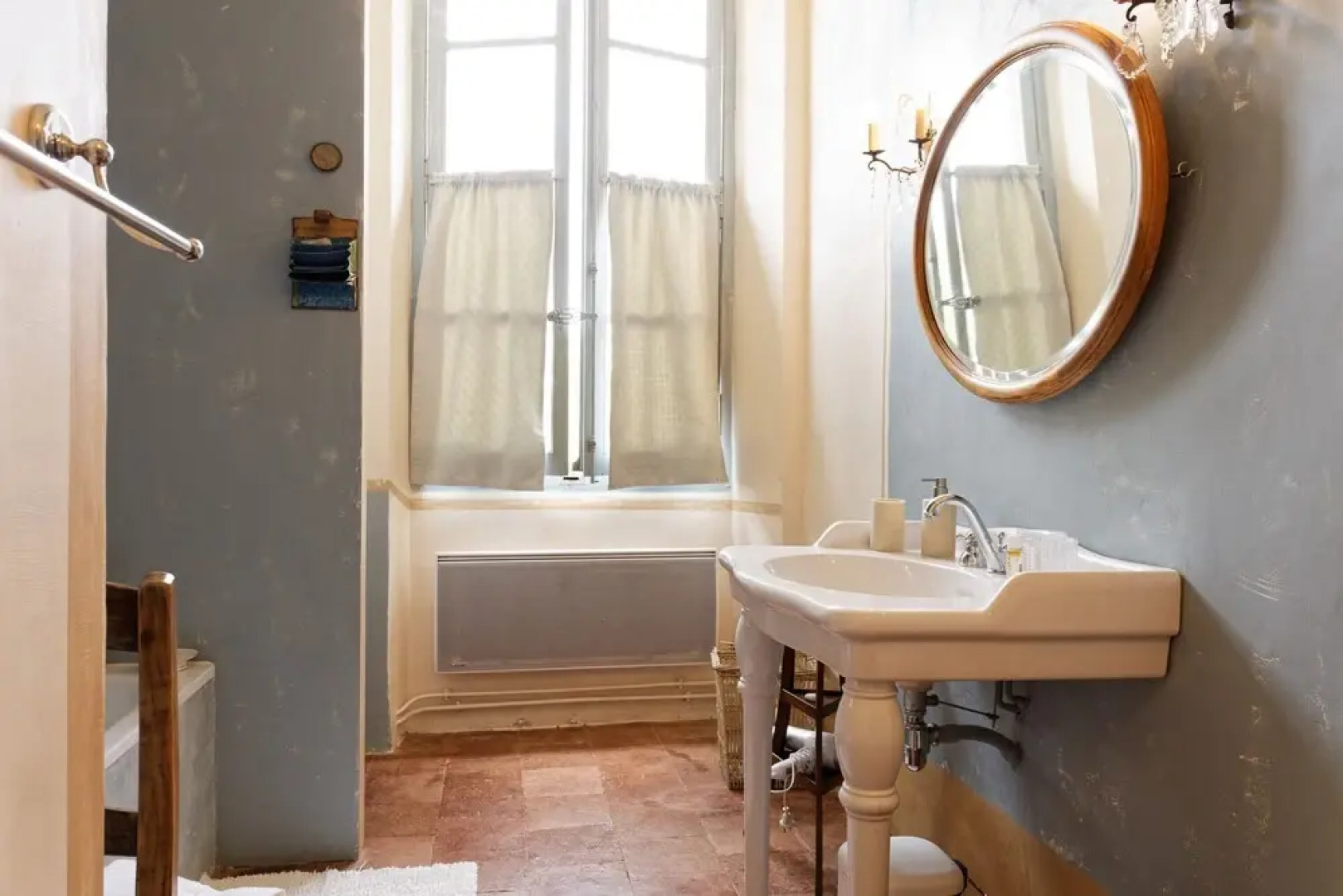 Domaine Du Buc, Le Chateau