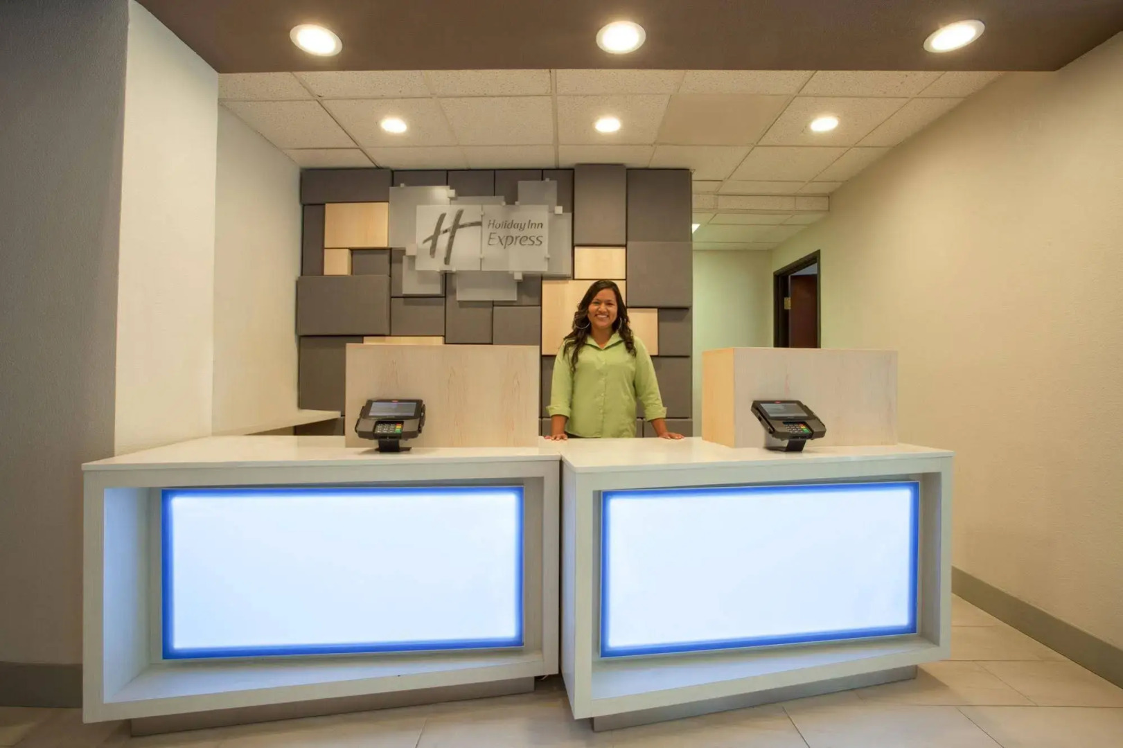 Holiday Inn Express & Suites Davis - University Area by IHG