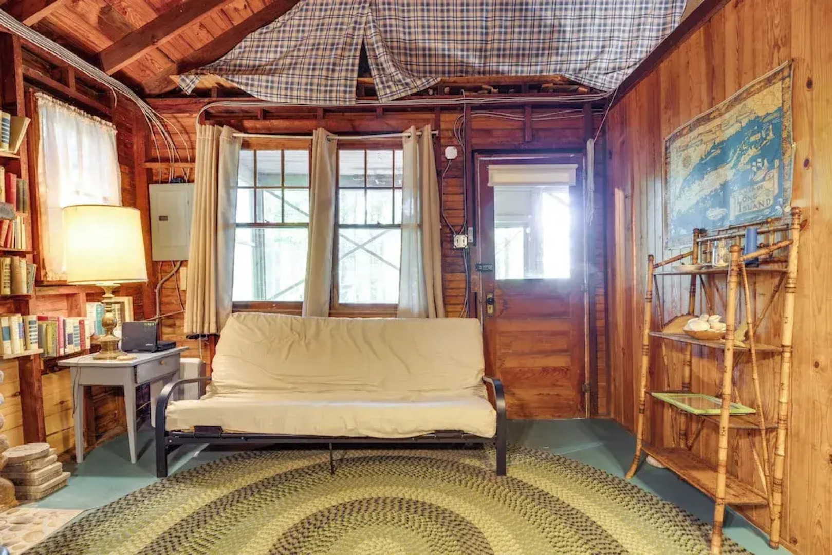 Southold Cottage w/ Patio & Grill - Walk to Beach!