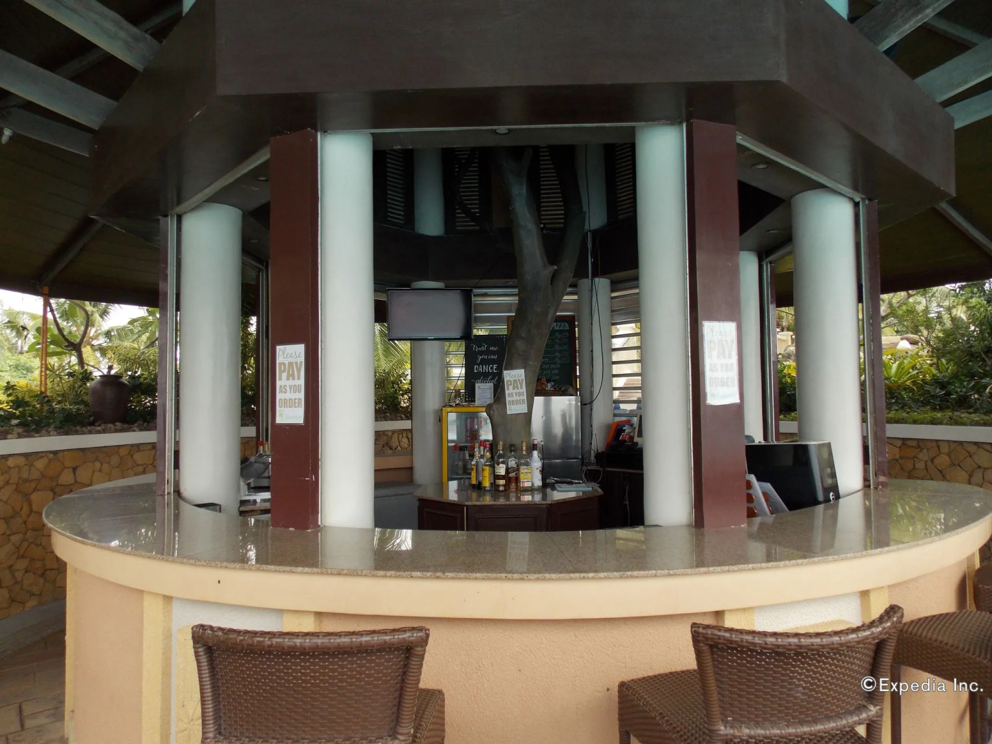 Bearland Paradise Resort