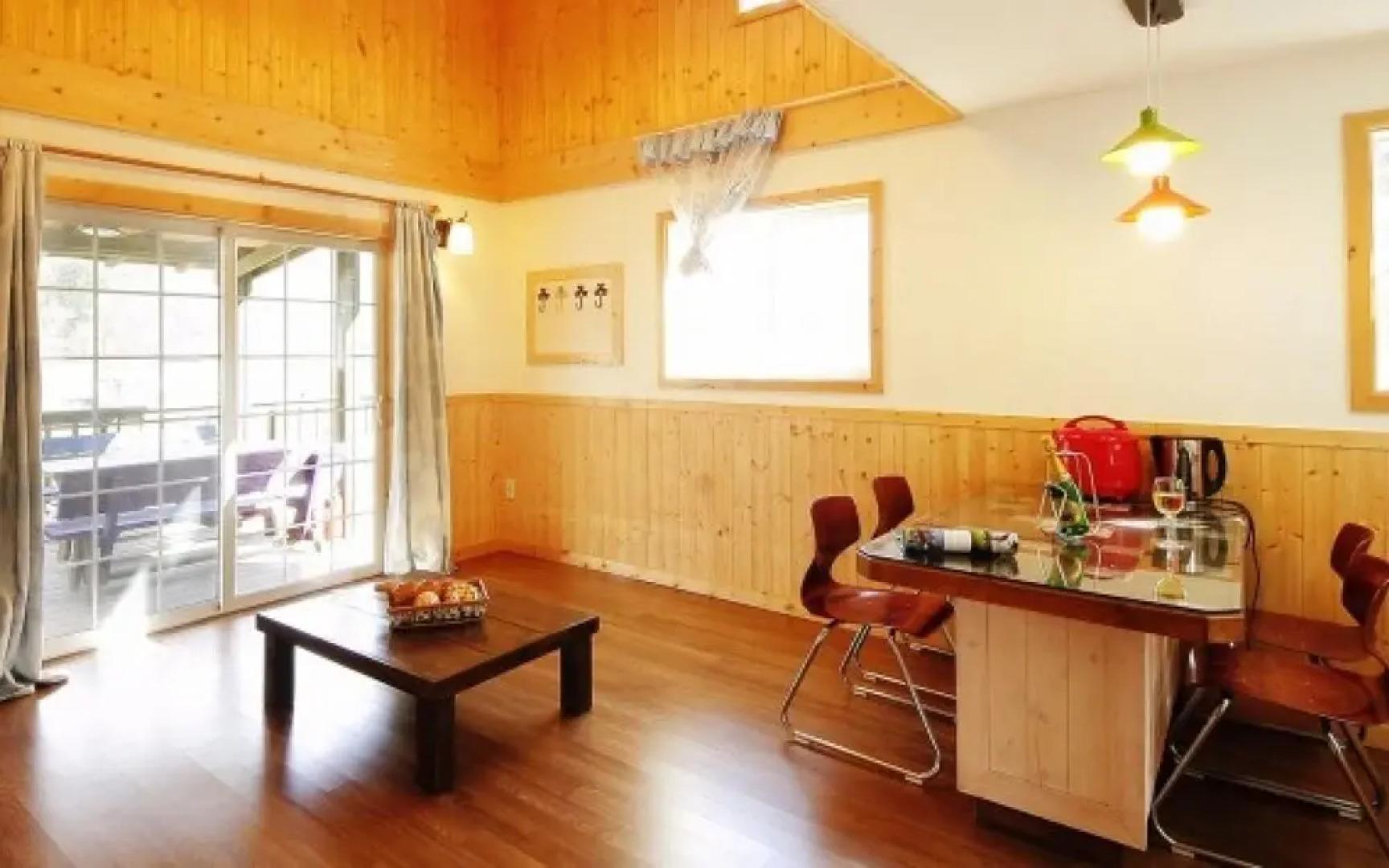 Chunwangbong Pension